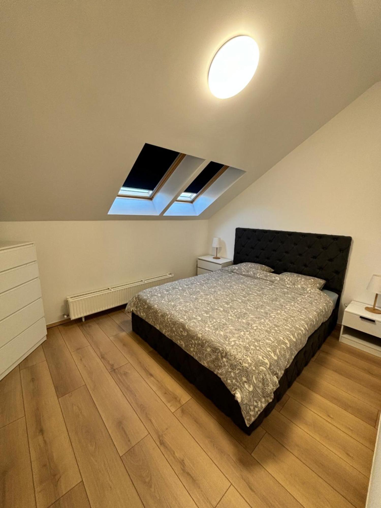 Central Deluxe 2 *